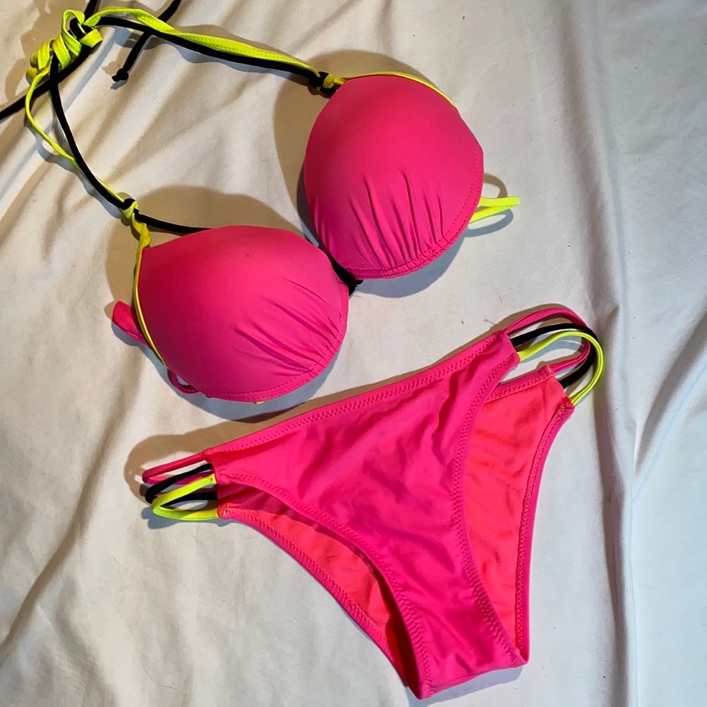 New Ree Bees Bikini M